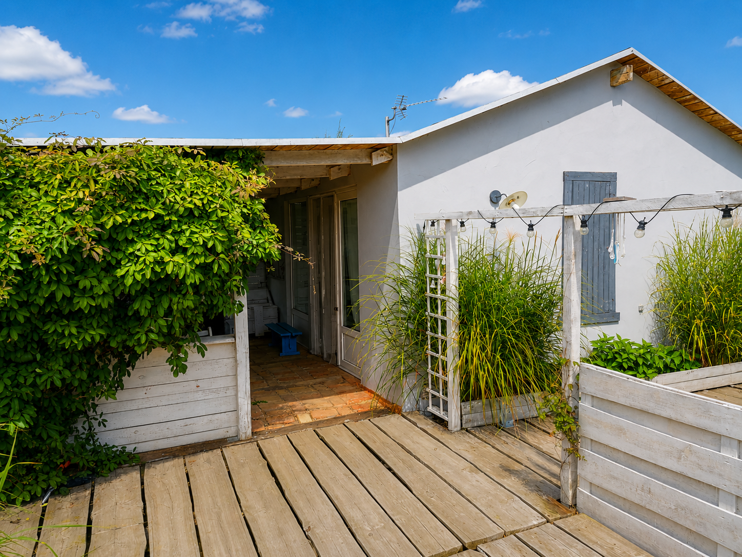 ROD Buk | 375 m² | prowansalski klimat, jacuzzi i zadaszony taras